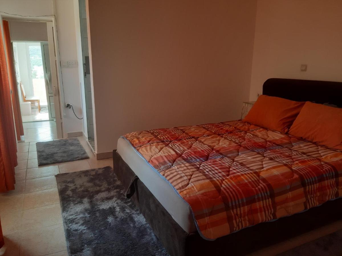 Guest'S House "Lindi&Roni" Apartment Ulcinj Exterior foto