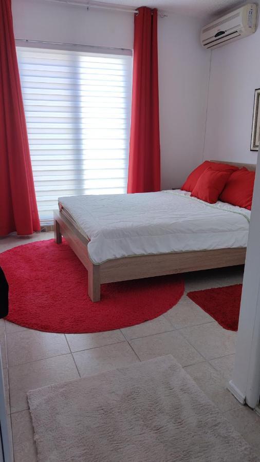 Guest'S House "Lindi&Roni" Apartment Ulcinj Exterior foto